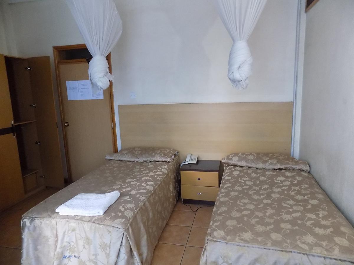 Aponye Hotel Kampala Extérieur photo